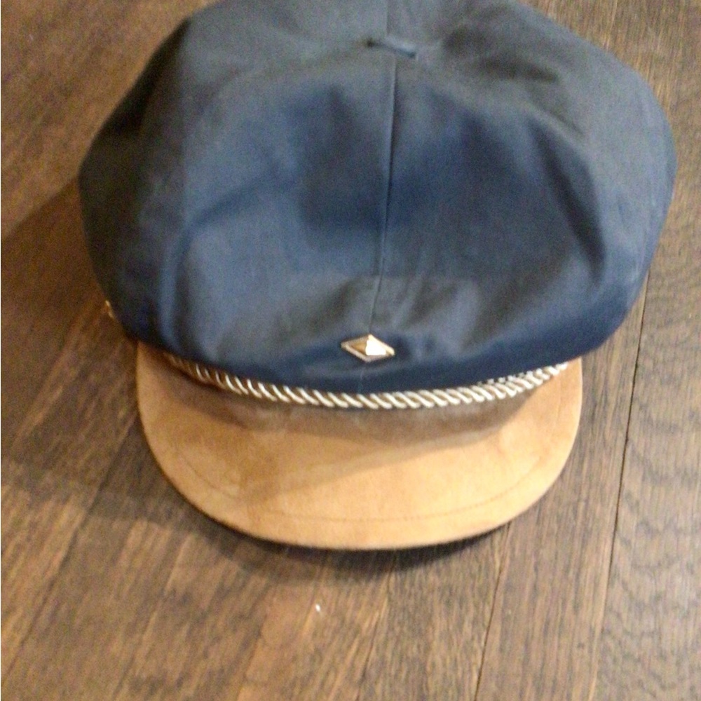 NEW! Rare Wyeth Navy and Tan Sailor Cap